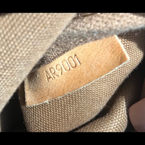 Authentic Louis Vuitton saumer - Picture 7 of 8